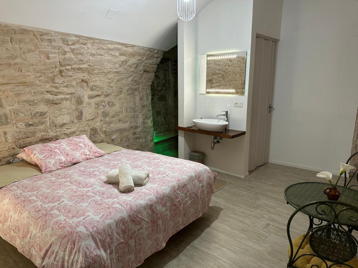 Giovinazzo Suite Pavone Griffi Dış mekan fotoğraf